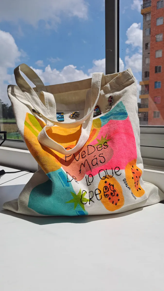 Tote pintada a mano